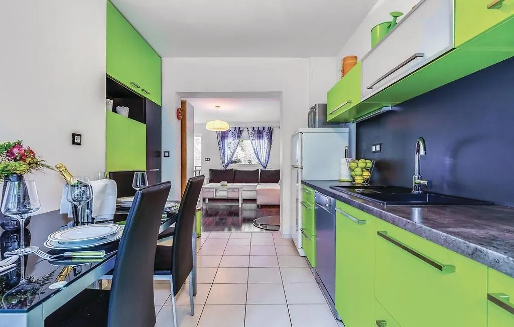 Karla Apartment Selce